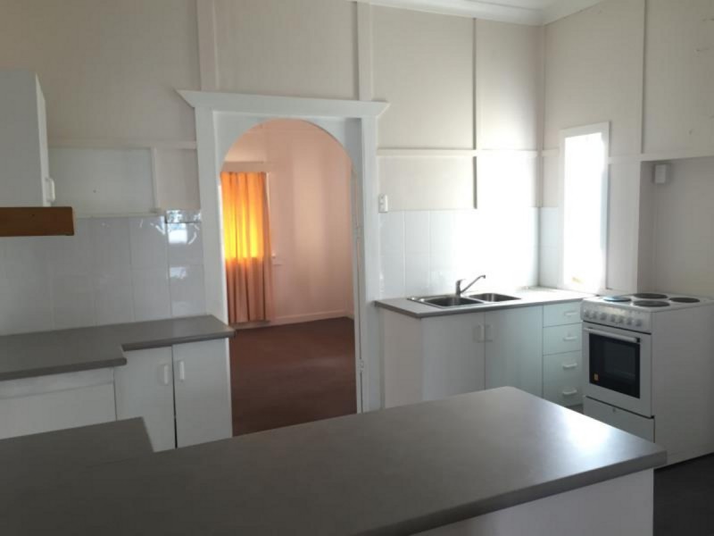 107 Sharples Street, Berserker QLD 4701